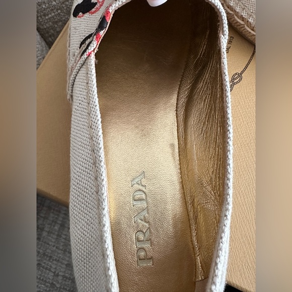 Authentic Prada Espadrilles excellent condition! - Picture 9 of 10